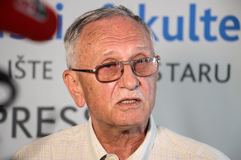 Pavao Pavličić održao predavanje mostarskim studentima