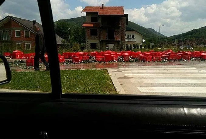 Kiseljak: Gajbe s pivom ispale iz kamiona