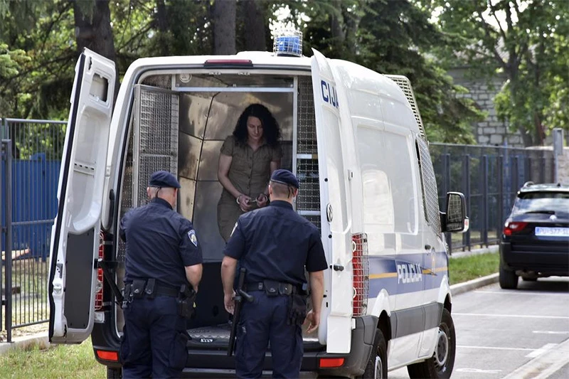 Ubojstvo trogodišnjaka iz BiH - Pritvor za majku i maloljetnicu