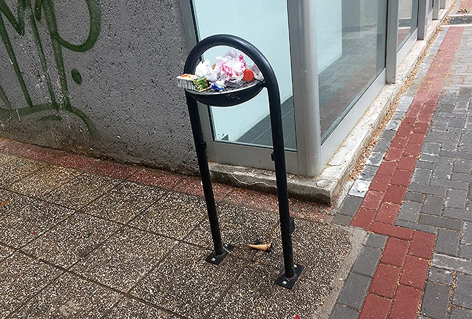 R.I.P.: Većina kanti u Mostaru nije preživjela godinu dana