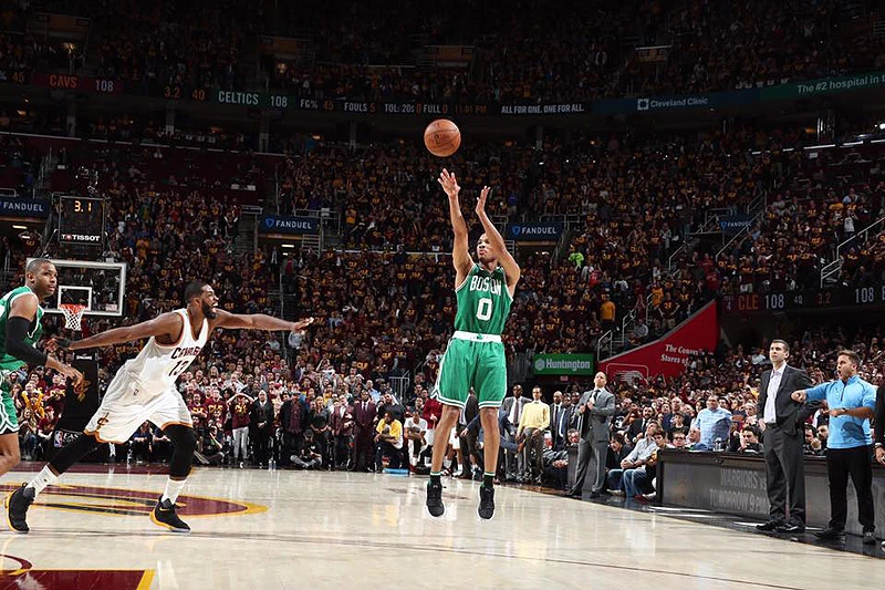 VIDEO | Boston tricom u posljednjoj sekundi iznenadio Cleveland