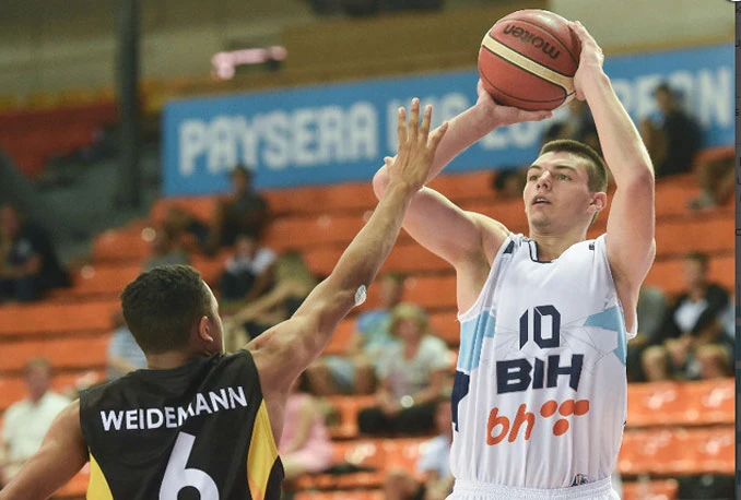 Zlatna plaketa FIBA-e za napredak u bh. omladinskim muškim reprezentacijama