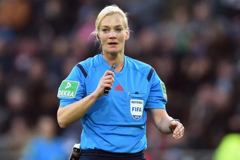 Žena će suditi u Bundesligi: Bibiana Steinhaus ispisuje povijest