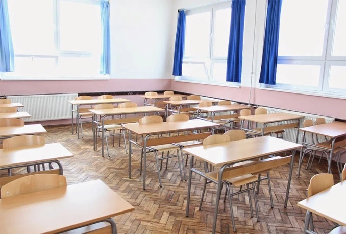 Prvostupnici više ne mogu raditi u školama