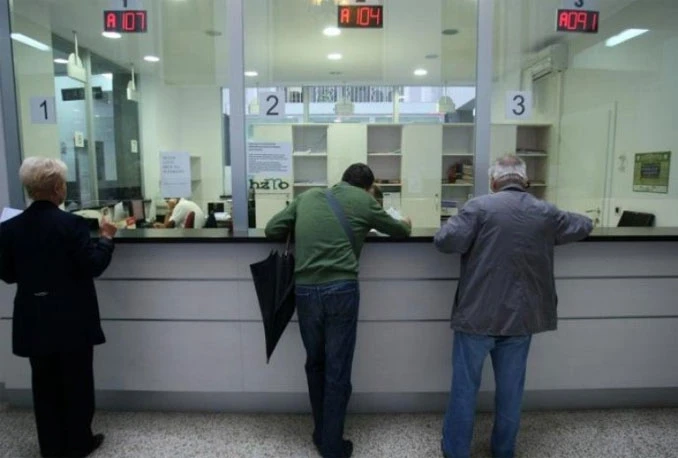 Počela ''agonija'' na šalterima za izdavanje putnih isprava
