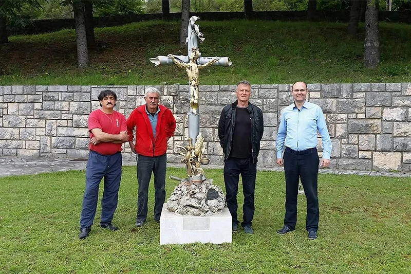 Kočerin: Križ mira i slobode od ratnih ostataka