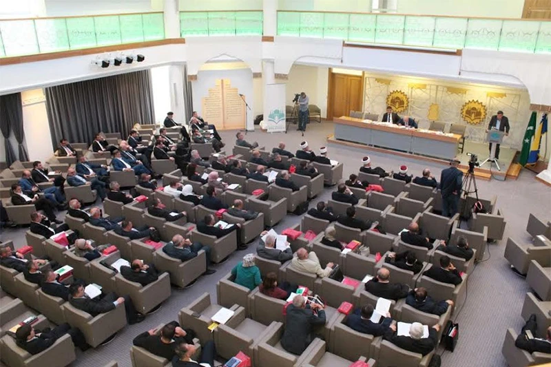 Islamska zajednica u BiH od vlasti traži bolji status imama