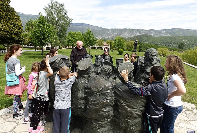 Učenici sa Ustirame upoznavali gorsko-planinski kraj užeg zavičaja
