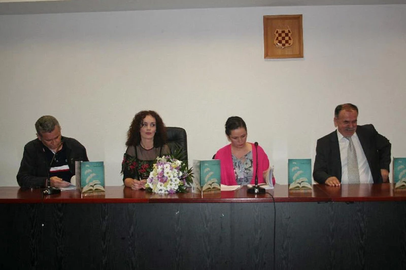 Tomislavgrad: Ivana Ćurić predstavila književni prvijenac