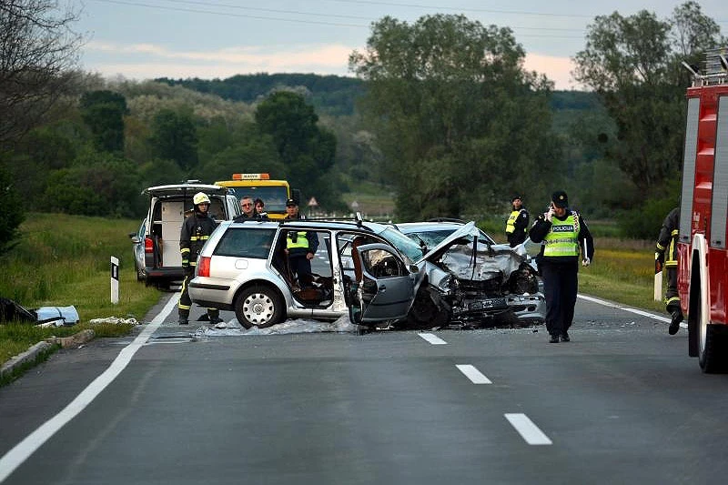 VIDEO | Bjelovar: U stravičnom sudaru poginulo pet osoba