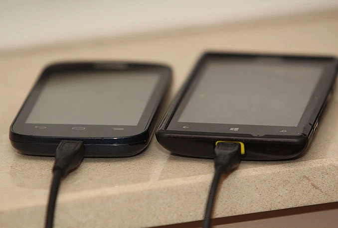 Trikovi s kojima ćete ubrzati punjenje mobitela