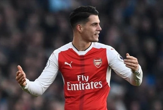 Arsenal svladao Manchester United i ostao u borbi za Ligu prvaka