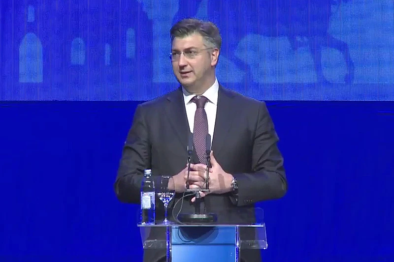 VIDEO | Ne može biti član HDZ-a onaj tko na izbore ide na drugoj listi
