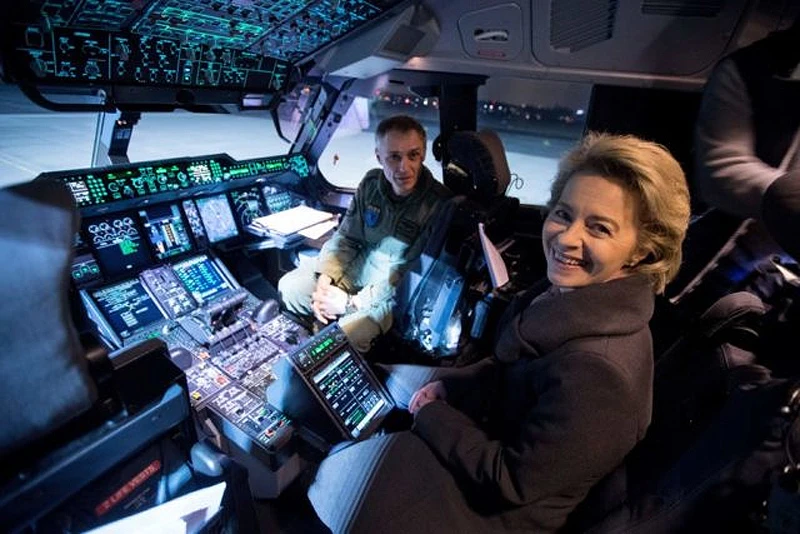 Ursula von der Leyen osudila 'loše vodstvo' u njemačkoj vojsci