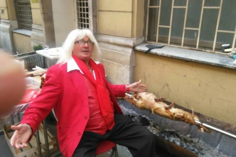 Sarajevsko janje: Stradao jer se stao ugrijati i uslikati