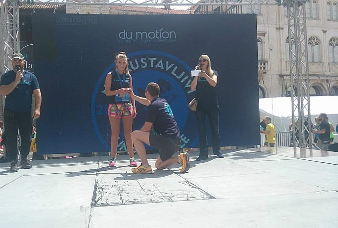 Dubrovnik: Par iz BiH istrčao polumaraton, a onda je pala prosidba