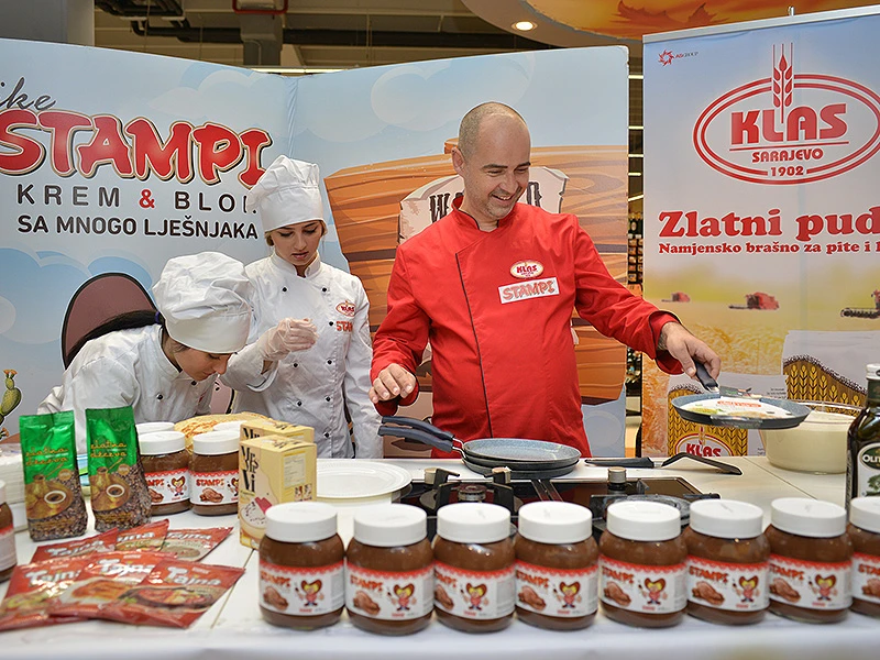 Dani piknika u Bingu: Za samo 15 sati kupci pojeli više od 3.000 palačinaka
