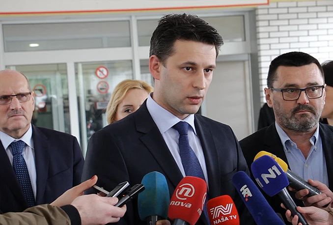 Petrov: Most više nije dio Vlade, svi naši ministri podnijet će ostavke