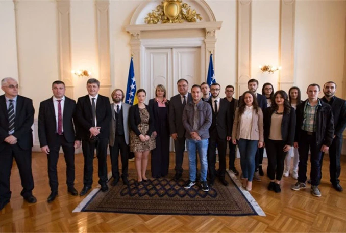 Studenti Ivaniću: Hoćemo li nastaviti školovanje u BiH ili inozemstvu?