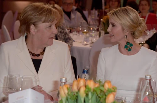VIDEO | Ivanka Trump izviždana dok je hvalila oca