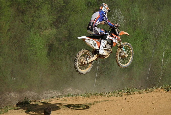 Mostarac zadobio teške ozljede u motocrossu kod Visokog