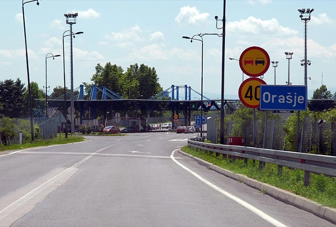 Uvjetno pušten iz mostarskog zatvora, pa pošao preko granice