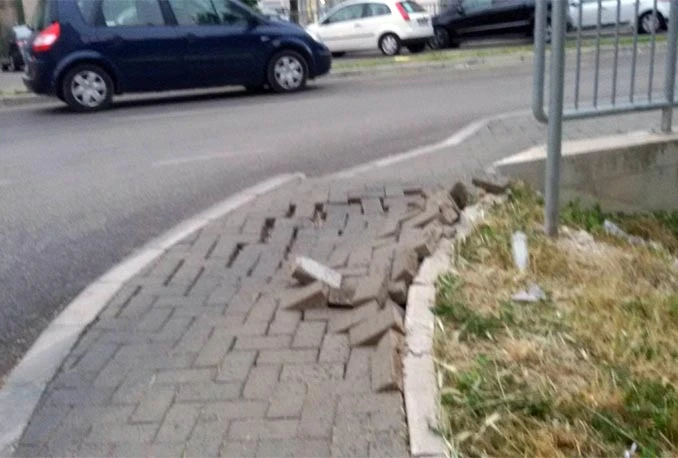 SDP: Vlast nije sposobna izgraditi ništa više od trotoara