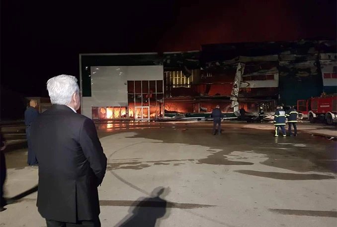 Bešlić obišao požarište Binga: Ova tragedija ostavit će posljedice na cijeli grad