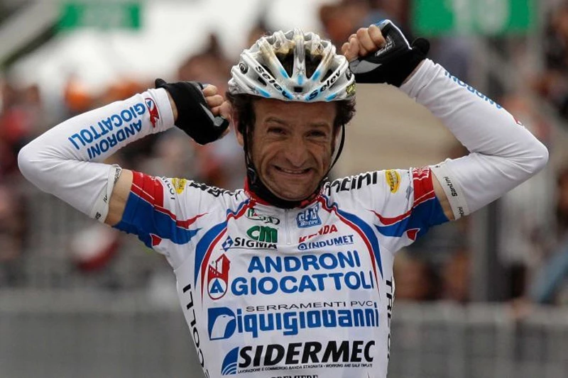 Talijanski biciklist Michele Scarponi poginuo u sudaru s kombijem