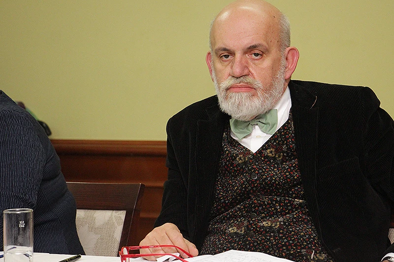 U Mostaru predstavljena knjiga ''Iza prašine''