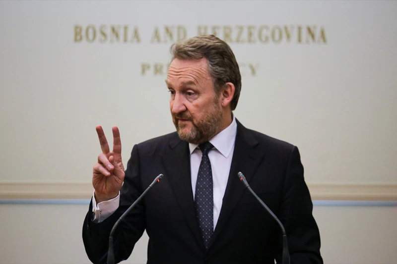 Bosanski u obrazovnom sustavu RH treba biti adekvatno zastupljen