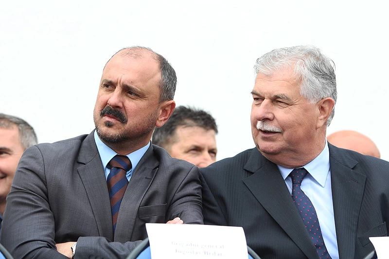 Stigle čestitke od županijskih premijera, gradonačelnika i načelnika