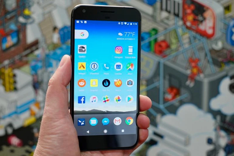 I Googleovi Pixeli dobit će zakrivljene OLED ekrane