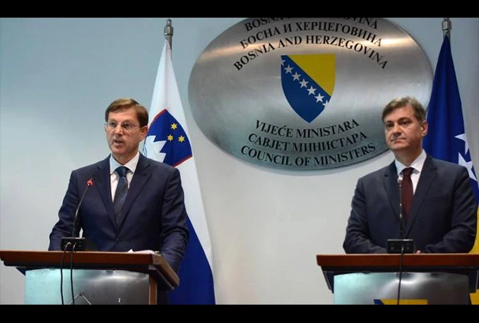Zvizdić i Cerar: Putovi BiH za EU moraju ostati otvoreni