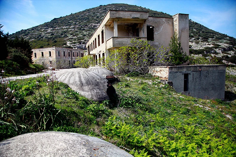 Albanija za turiste otvara komunističku vojnu bazu