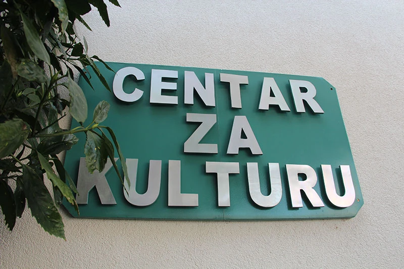 Promocija priručnika 'Put ka samostalnom životu' u Mostaru