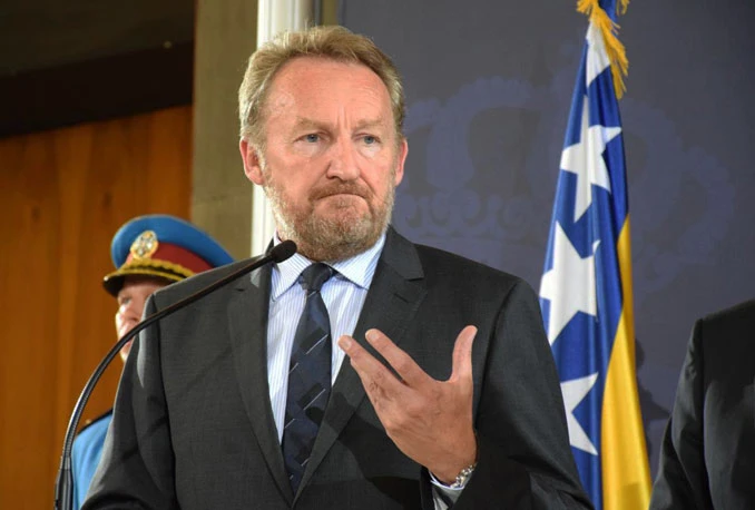 Pljuštale su uvrede: Što se to pričalo na sjednici SDA?