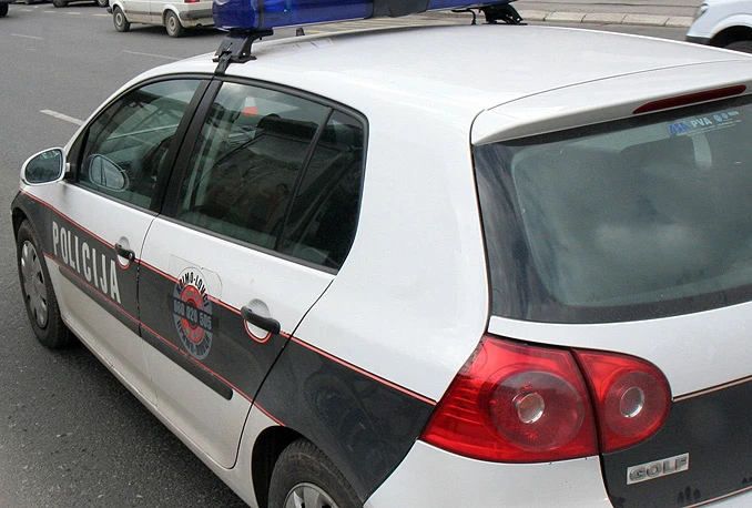 Muškarac teško ozlijeđen u pucnjavi