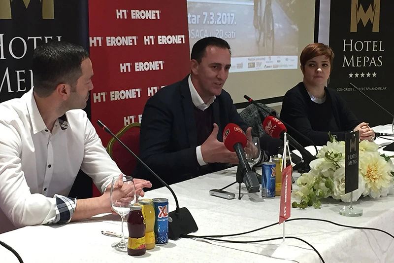U Mostaru večeras koncert Sergeja Ćetkovića