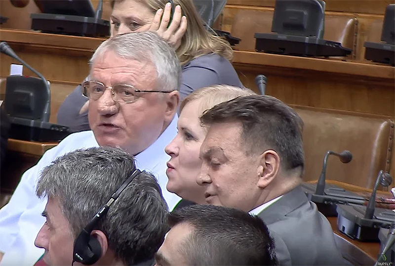 Evo kako je Šešelj dočekao Mogherini: "Srbija, Rusija, ne treba nam Unija!"