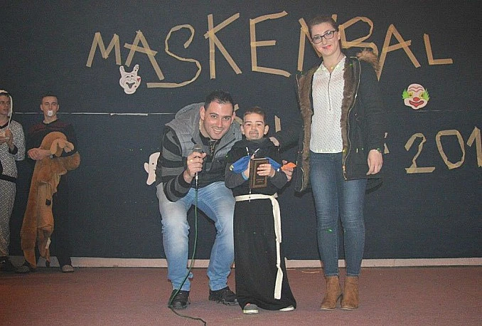 Tomislavgrad: Kostim svećenika proglašen najboljom maskom