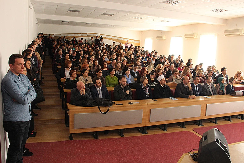 Mostar: Obrazovne institucije na svoj način čestitale Dan neovisnosti