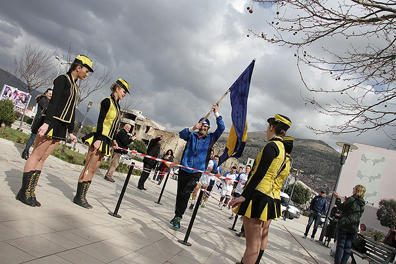 VIDEO | Mostarski maratonac istrčao posljednji krug
