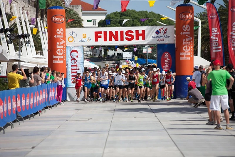 Rekordan broj trkača iz BiH na Splitskom polumaratonu