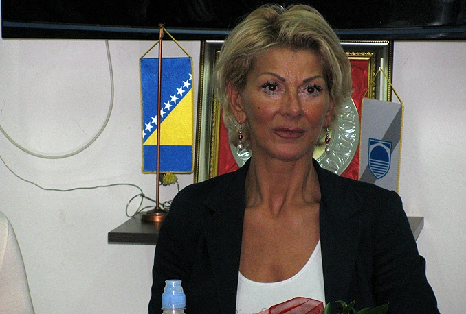 Bakina bivša supruga udaje se za 23 godine mlađeg Superbebu