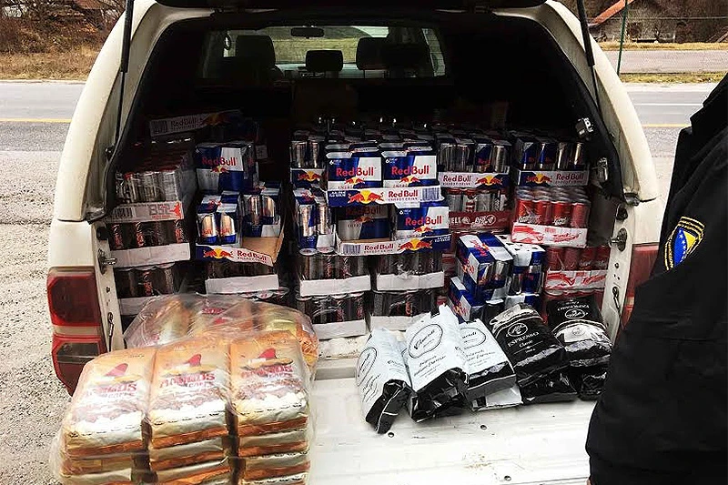 UNO BiH: Najčešće se oduzimaju duhan, cigarete, tekstil, automobili, mobiteli...