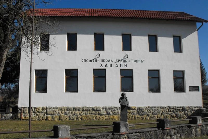 Gradi se replika obiteljske kuće bh. književnika Branka Ćopića
