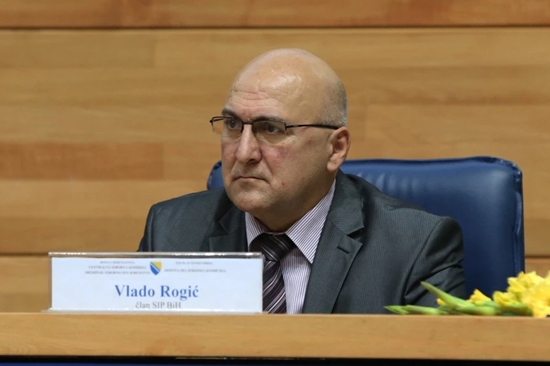 130 mrtvih trebalo glasovati u Stocu