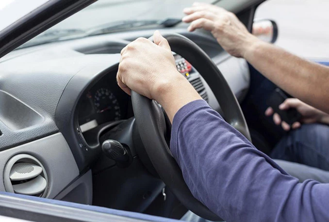 Vozio auto bez vozačkog ispita i sa 6000 KM registriranih kazni