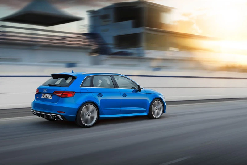 Pogledajte osvježeni Audi RS3 Sportback